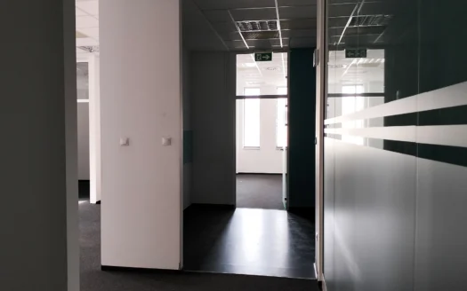 Biuro 185 m² – Biurowiec FORUM 76 – Biuro do wynajęcia w Łodzi