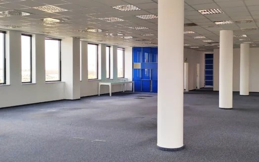 Biuro 570 m² – Biurowiec FORUM 76 – Biuro do wynajęcia w Łodzi