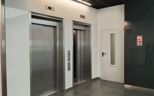 Biuro 165 m² – Biurowiec FORUM 76 – Biuro do wynajęcia w Łodzi